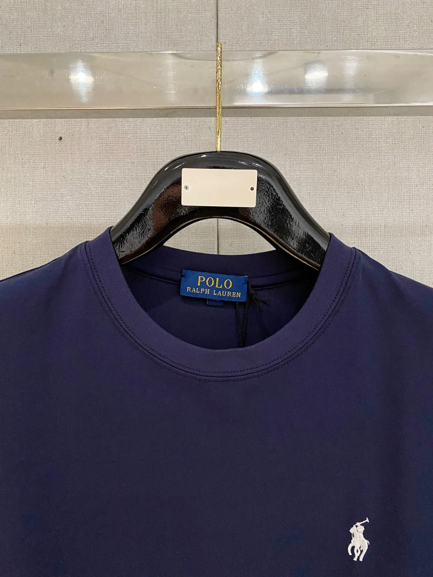 Polo ， ， 。 ，Classic ， 。 Sizes：M-4XL